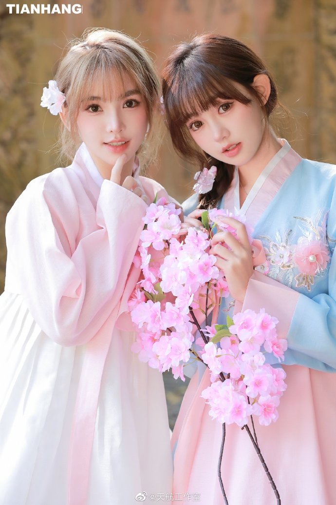 三傻大闹宝莱坞 封面